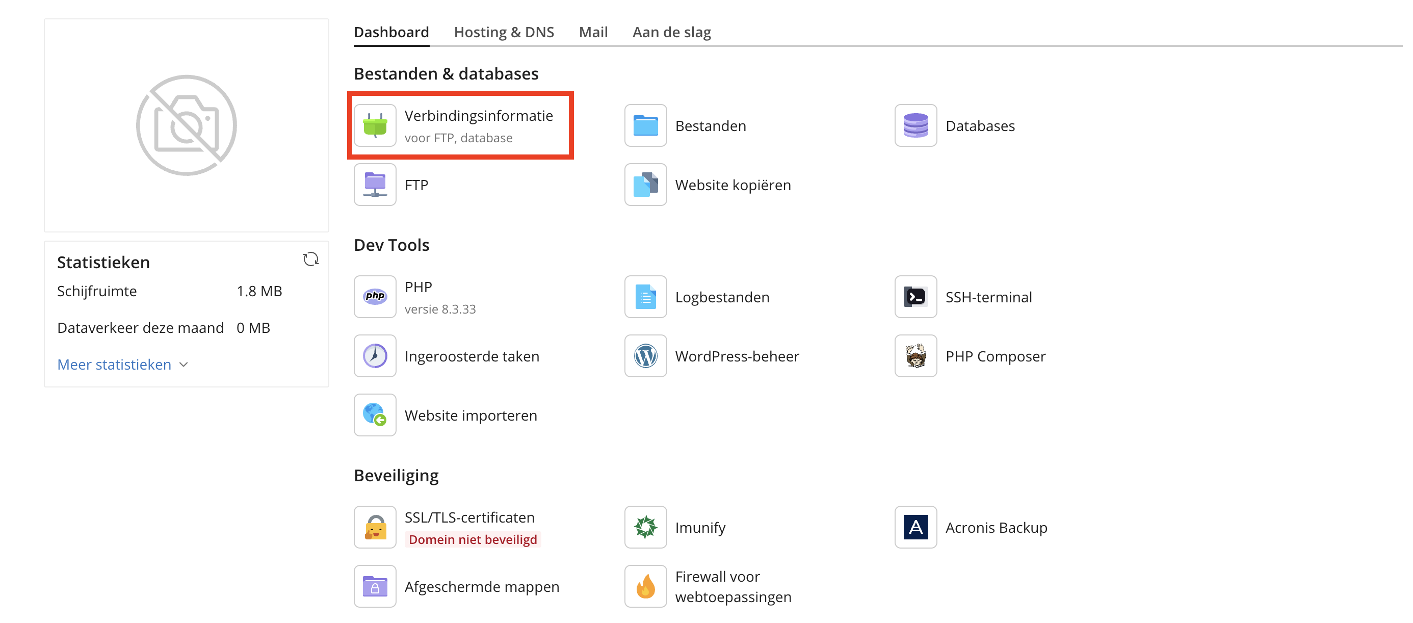 Klik in het dashboard van Plesk op Verbindingsinformatie